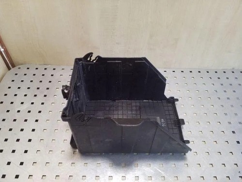 Peugeot 3008 battery cover - peugeot,
