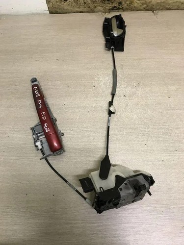 Peugeot 208 front right door - right,