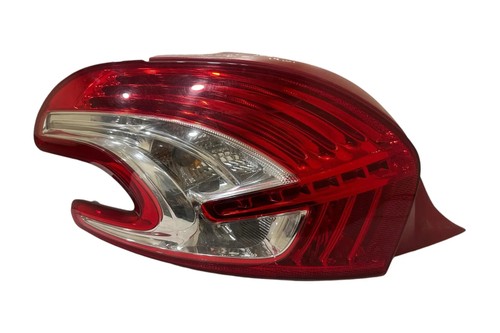 Peugeot 208 rear left tail - 208,